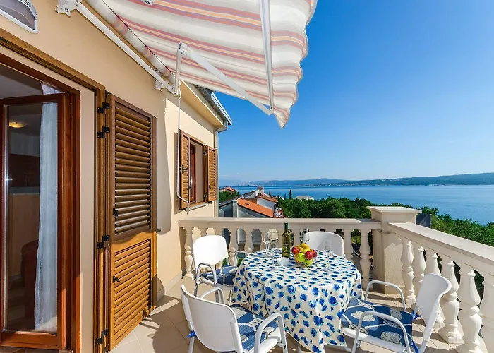 Helles Mit Traumhaften Meerblick, Grill Und Nur 500 Meter Zum * Dramalj