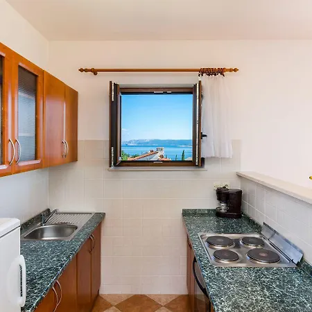 Helles Mit Traumhaften Meerblick, Grill Und Nur 500 Meter Zum 公寓